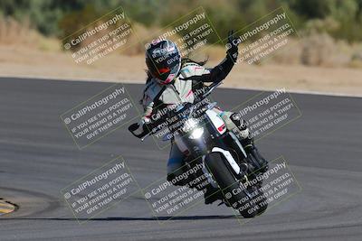 media/Oct-03-2022-Moto Forza (Mon) [[5f077a3730]]/Intermediate Group/Session 2 (Turn 10)/